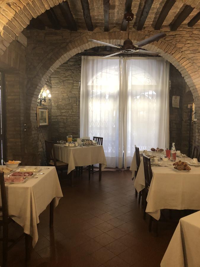 Locanda Il Pino 산지미냐노 외부 사진